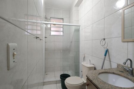Casa de condomínio à venda com 218m², 5 quartos e 2 vagas Casa de condomínio à venda com 218m², 5 quartos e 2 vagasBanheiro 1 - Casa 2