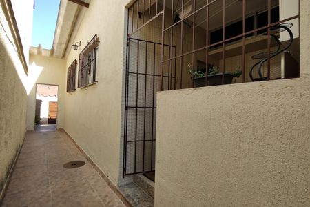 Casa de condomínio à venda com 218m², 5 quartos e 2 vagas Casa de condomínio à venda com 218m², 5 quartos e 2 vagasQuintal