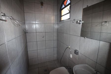 Casa à venda com 434m², 4 quartos e 3 vagasBanheiro da Suíte