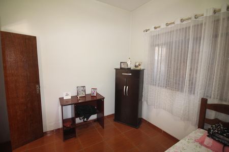 Casa à venda com 434m², 4 quartos e 3 vagasQuarto 1