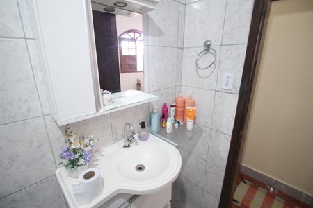Casa à venda com 434m², 4 quartos e 3 vagasBanheiro social