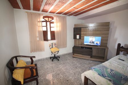 Casa à venda com 434m², 4 quartos e 3 vagasQuarto 4