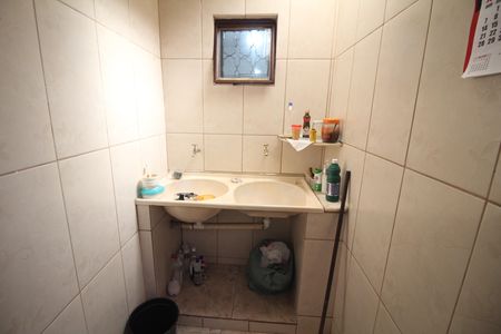 Casa à venda com 434m², 4 quartos e 3 vagasCozinha e Área de Serviço