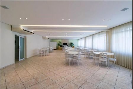 Apartamento à venda com 100m², 4 quartos e 1 vaga Apartamento à venda com 100m², 4 quartos e 1 vagaSalão de Festas