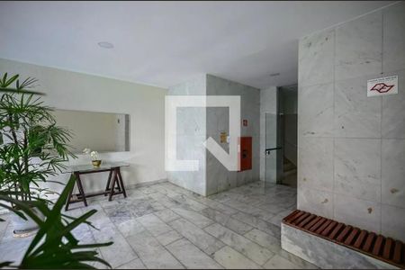 Apartamento à venda com 100m², 4 quartos e 1 vaga Apartamento à venda com 100m², 4 quartos e 1 vagaHall de entrada
