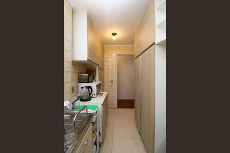 Apartamento à venda com 100m², 4 quartos e 1 vaga Apartamento à venda com 100m², 4 quartos e 1 vagaCozinha