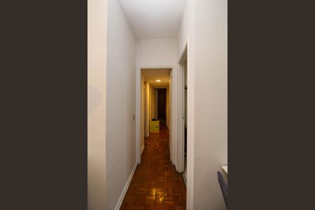 Apartamento à venda com 100m², 4 quartos e 1 vaga Apartamento à venda com 100m², 4 quartos e 1 vagaCorredor