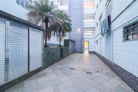 Apartamento para alugar com 50m², 2 quartos e sem vagaÁrea externa