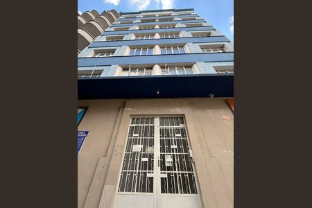 Studio para alugar com 25m², 1 quarto e sem vaga Studio para alugar com 25m², 1 quarto e sem vagaFachada