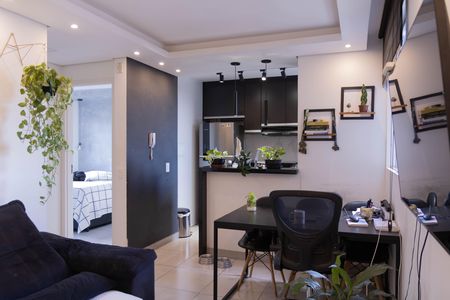 Sala de apartamento à venda com 2 quartos, 43m² em Salgado Filho, Belo Horizonte