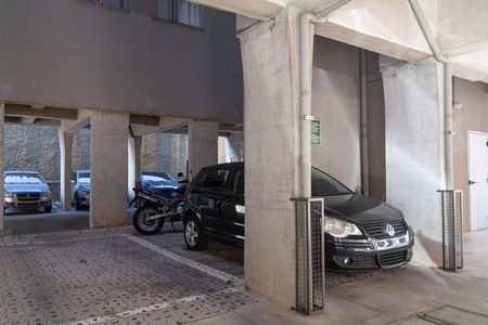Apartamento à venda com 43m², 2 quartos e 1 vaga Apartamento à venda com 43m², 2 quartos e 1 vagaGaragem