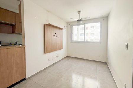 Sala de apartamento para alugar com 2 quartos, 42m² em Jardim Iris, São Paulo