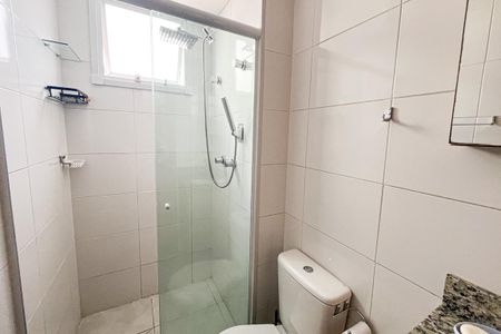 Banheiro de apartamento para alugar com 2 quartos, 42m² em Jardim Iris, São Paulo