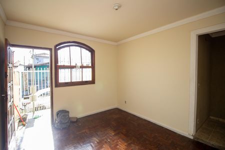 Sala de casa para alugar com 2 quartos, 80m² em Parque Xangri-lá, Contagem