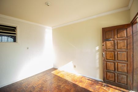 Sala de casa para alugar com 2 quartos, 80m² em Parque Xangri-lá, Contagem