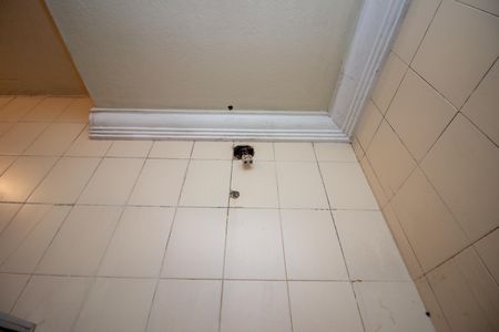 Casa para alugar com 80m², 2 quartos e 1 vaga Casa para alugar com 80m², 2 quartos e 1 vagaBanheiro