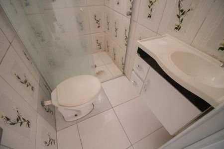 Casa para alugar com 100m², 2 quartos e 1 vagaBANHEIRO