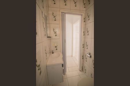 Casa para alugar com 100m², 2 quartos e 1 vagaBANHEIRO