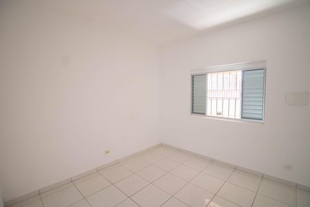 QUARTO 1 de casa para alugar com 2 quartos, 100m² em Brasilândia, São Paulo