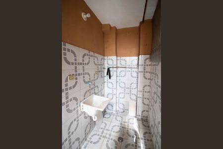 Casa para alugar com 100m², 2 quartos e 1 vagaÁREA DE SERVIÇO