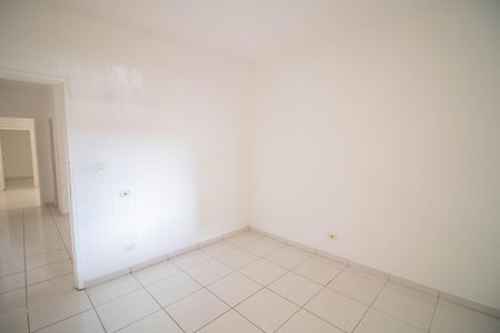 Casa para alugar com 100m², 2 quartos e 1 vagaQUARTO 1