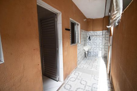 Casa para alugar com 100m², 2 quartos e 1 vagaÁREA DE SERVIÇO