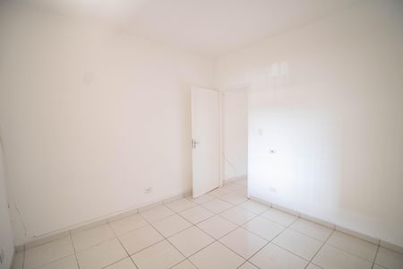 Casa para alugar com 100m², 2 quartos e 1 vagaQUARTO 1