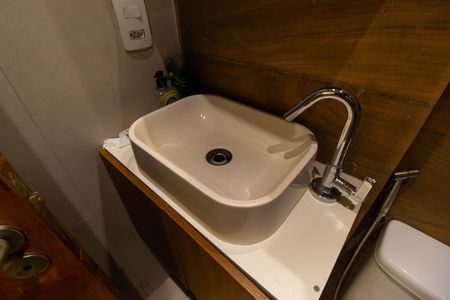 Apartamento à venda com 114m², 4 quartos e 1 vaga Apartamento à venda com 114m², 4 quartos e 1 vagaBanheiro Social 1