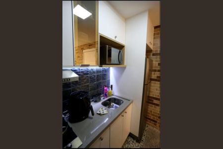 Studio para alugar com 27m², 1 quarto e sem vaga Studio para alugar com 27m², 1 quarto e sem vagaCozinha