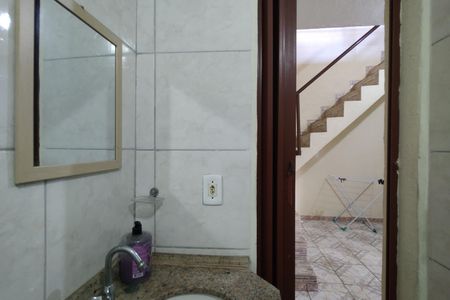 Casa de condomínio à venda com 120m², 2 quartos e 2 vagas Casa de condomínio à venda com 120m², 2 quartos e 2 vagasBanheiro Social 1