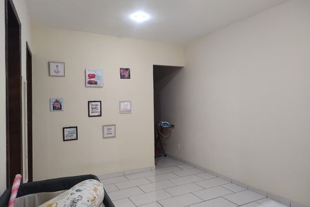 Casa de condomínio à venda com 120m², 2 quartos e 2 vagas Casa de condomínio à venda com 120m², 2 quartos e 2 vagasSala 3