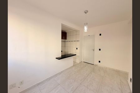 Apartamento para alugar com 55m², 2 quartos e 1 vagaSala