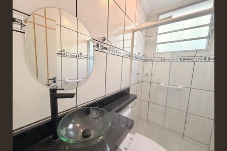 Apartamento para alugar com 55m², 2 quartos e 1 vagaBanheiro Social