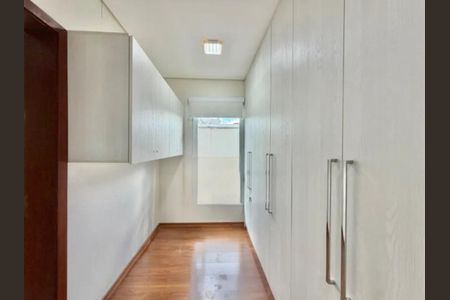 Foto 13 de casa de condomínio à venda com 3 quartos, 211m² em Jardim Nova Europa, Campinas