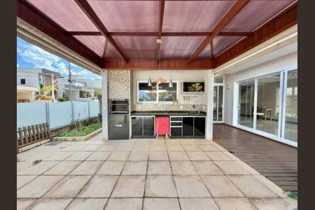 Casa de condomínio à venda com 211m², 3 quartos e 4 vagas Casa de condomínio à venda com 211m², 3 quartos e 4 vagasFoto 17