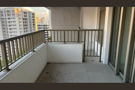 Apartamento à venda com 81m², 2 quartos e 1 vagaFoto 02