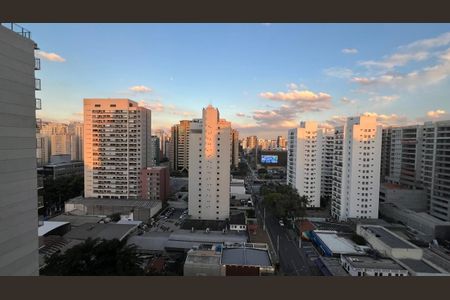 Apartamento à venda com 81m², 2 quartos e 1 vagaFoto 04