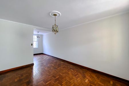 Casa à venda com 113m², 2 quartos e 1 vaga Casa à venda com 113m², 2 quartos e 1 vagaSala
