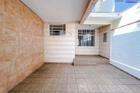Casa à venda com 113m², 2 quartos e 1 vaga Casa à venda com 113m², 2 quartos e 1 vagaGaragem