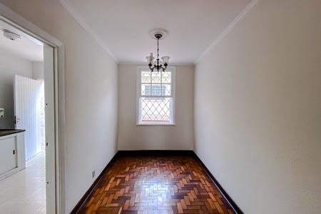 Casa à venda com 113m², 2 quartos e 1 vaga Casa à venda com 113m², 2 quartos e 1 vagaSala