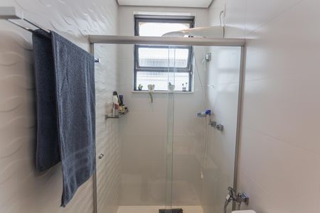 Apartamento à venda com 90m², 3 quartos e 1 vaga Apartamento à venda com 90m², 3 quartos e 1 vagaBanheiro da Suíte 1