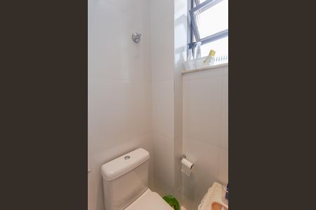 Apartamento à venda com 90m², 3 quartos e 1 vaga Apartamento à venda com 90m², 3 quartos e 1 vagaBanheiro da Suíte 2
