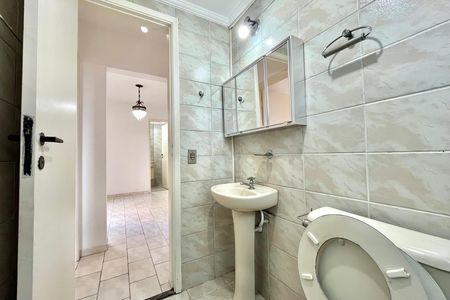 Apartamento para alugar com 61m², 2 quartos e 1 vaga Apartamento para alugar com 61m², 2 quartos e 1 vagaBanheiro