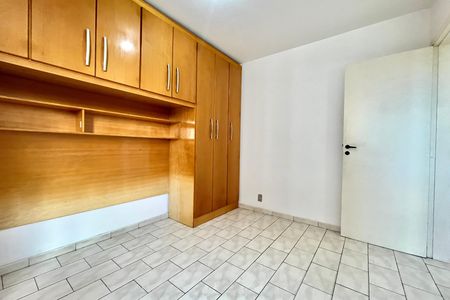 Quarto 1 de apartamento para alugar com 2 quartos, 61m² em Cidade Vargas, São Paulo