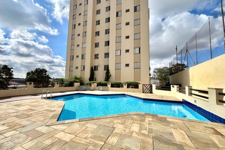 Apartamento para alugar com 61m², 2 quartos e 1 vaga Apartamento para alugar com 61m², 2 quartos e 1 vagaÁrea comum - Piscina