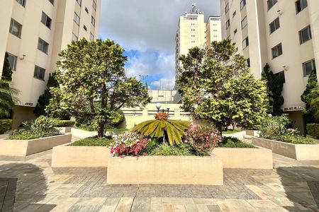 Apartamento para alugar com 61m², 2 quartos e 1 vaga Apartamento para alugar com 61m², 2 quartos e 1 vagaHall de entrada