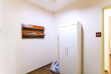 Apartamento para alugar com 59m², 1 quarto e sem vaga Apartamento para alugar com 59m², 1 quarto e sem vagaQuarto de Serviço