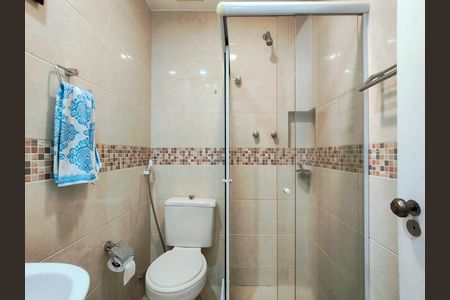 Apartamento à venda com 63m², 2 quartos e 1 vaga Apartamento à venda com 63m², 2 quartos e 1 vagaBanheiro Corredor