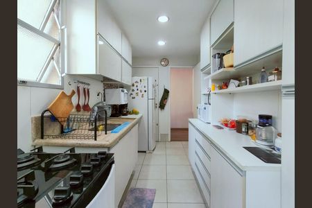 Apartamento à venda com 63m², 2 quartos e 1 vaga Apartamento à venda com 63m², 2 quartos e 1 vagaCozinha