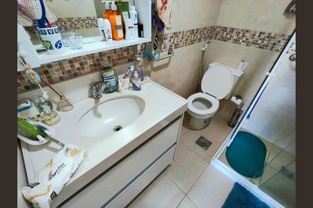 Apartamento à venda com 63m², 2 quartos e 1 vaga Apartamento à venda com 63m², 2 quartos e 1 vagaBanheiro da Suíte